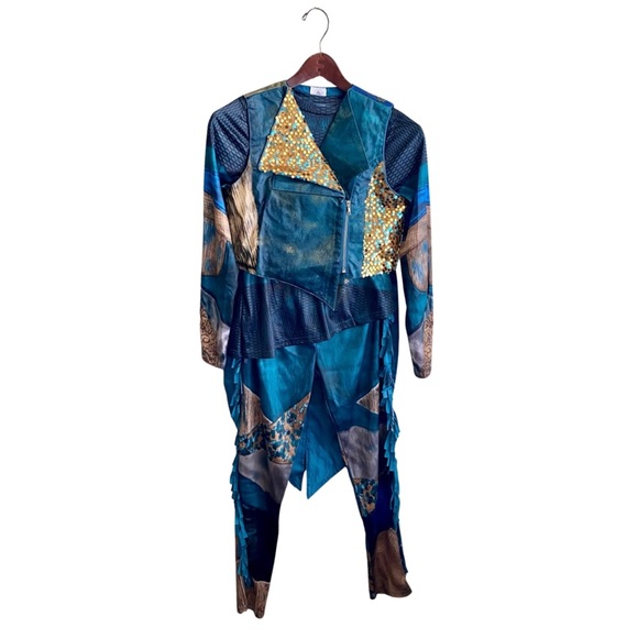 Girls Disney Store Disney Descendants 3 Uma Costume - Picture 2 of 16